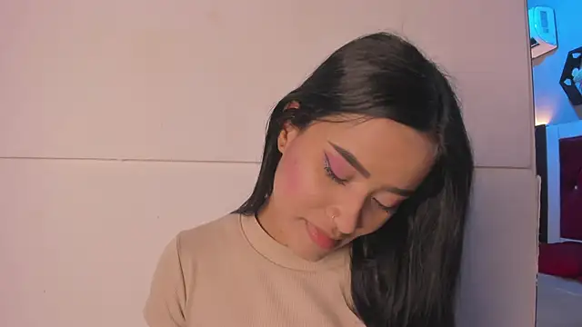 Karoll014 online show from April 18, 2026, 11:34 am