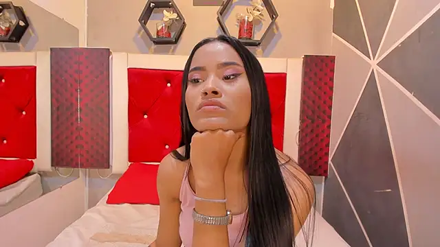 Karoll014 online show from November 18, 2025, 12:19 pm