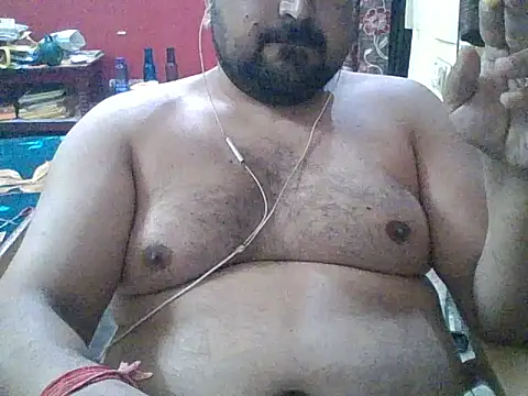 Snapshot of ARYANAVAILABLE chatting on October 28, 2025, 11:14 pm ARYANAVAILABLE online show from October 28, 2025, 11:14 pm