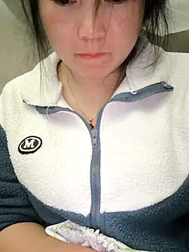 Sweetlove 77 online show from October 24, 2025, 1:21 pm