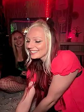 avacrush online show from December 21, 2025, 5:42 am