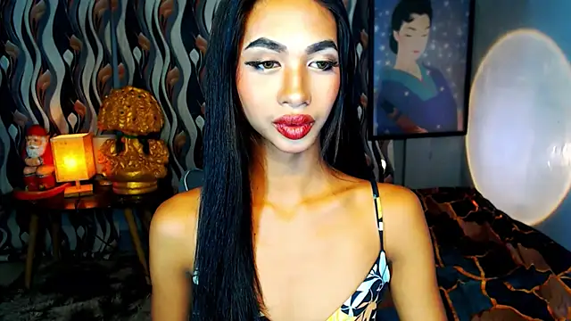 Snapshot of PrettyLatiina chatting on January 22, 2025, 2:03 pm PrettyLatiina online show from January 22, 2025, 2:03 pm