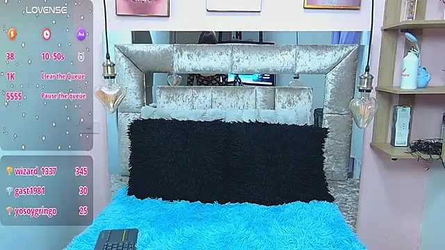 Snapshot of Vaioletcooper chatting on March 3, 2025, 7:17 pm Vaioletcooper online show from March 3, 2025, 7:17 pm