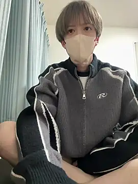 yuuuuma578 online show from February 15, 2026, 1:54 pm