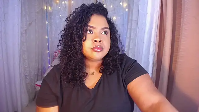 Snapshot of Ana_off_alana chatting on March 4, 2025, 10:27 pm Ana off alana online show from March 4, 2025, 10:27 pm
