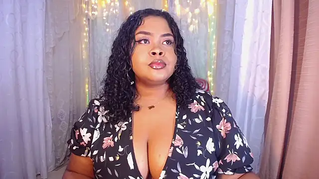 Snapshot of Ana_off_alana chatting on February 17, 2025, 11:11 pm Ana off alana online show from February 17, 2025, 11:11 pm