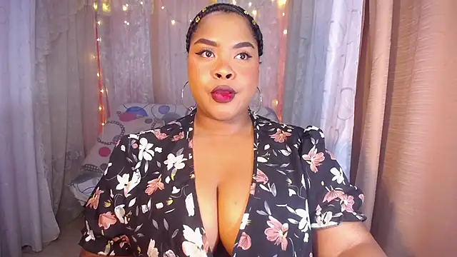 Snapshot of Ana_off_alana chatting on March 22, 2025, 11:42 pm Ana off alana online show from March 22, 2025, 11:42 pm