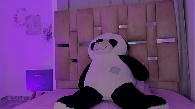 Snapshot of Black_Rose2 chatting on January 19, 2026, 11:36 am Black Rose2 online show from January 19, 2026, 11:36 am