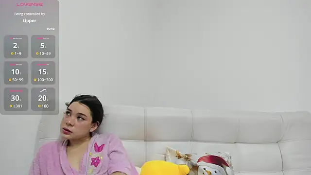 AprilDubois online show from December 6, 2024, 9:18 pm