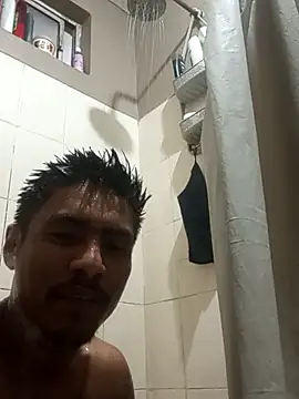 Aqua2312 online show from March 29, 2026, 3:30 am