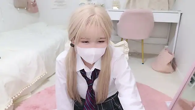 Snapshot of Sayuringo_ chatting on January 23, 2025, 4:48 pm Sayuringo online show from January 23, 2025, 4:48 pm