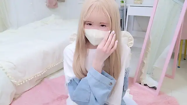 Snapshot of Sayuringo_ chatting on March 11, 2025, 2:29 pm Sayuringo online show from March 11, 2025, 2:29 pm