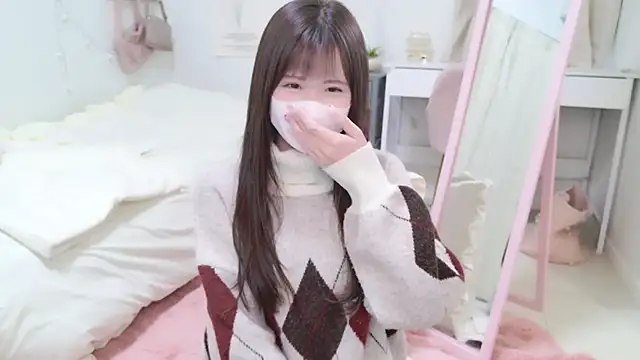 Snapshot of Sayuringo_ chatting on February 5, 2025, 11:12 am Sayuringo online show from February 5, 2025, 11:12 am