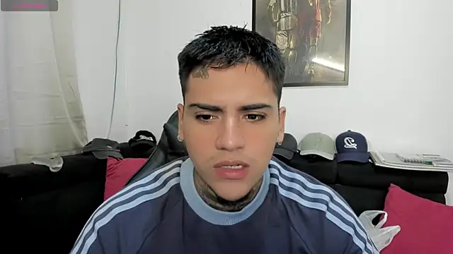 Snapshot of mad_maxxx2 chatting on November 6, 2025, 11:58 am mad maxxx2 online show from November 6, 2025, 11:58 am