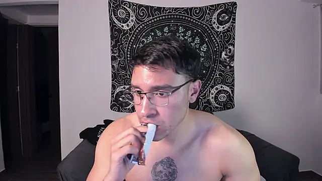 Snapshot of JayMarcos_ chatting on January 30, 2025, 4:16 am JayMarcos online show from January 30, 2025, 4:16 am