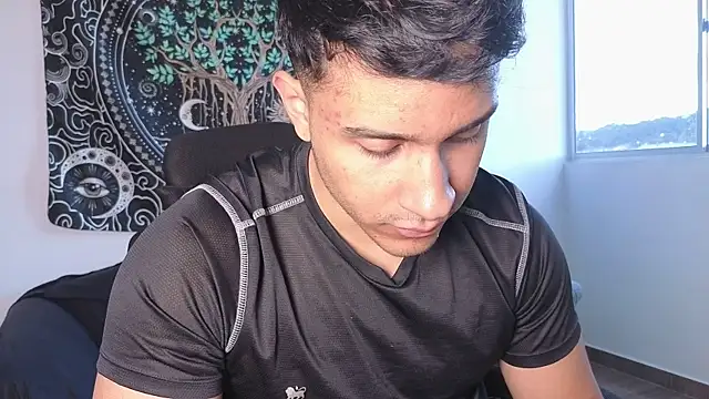 Snapshot of JayMarcos_ chatting on October 8, 2025, 10:10 pm JayMarcos online show from October 8, 2025, 10:10 pm