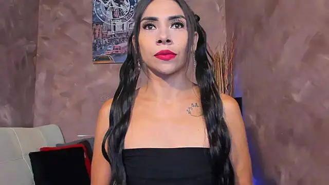Snapshot of emma-hiill chatting on September 12, 2025, 8:19 pm emma-hiill online show from September 12, 2025, 8:19 pm