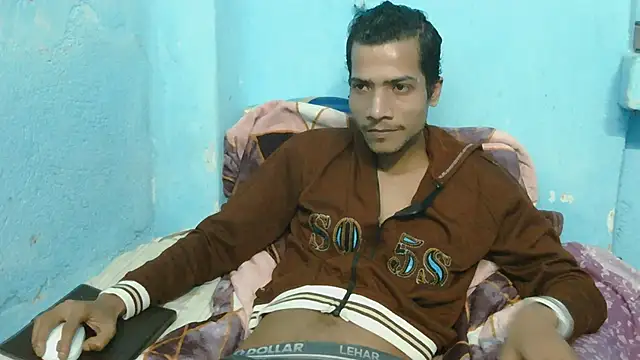 Alex Suman25 online show from December 2, 2025, 5:58 pm