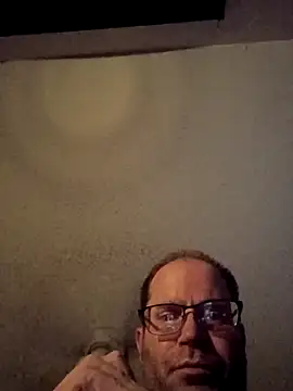 crazycam619 online show from December 4, 2025, 12:26 pm