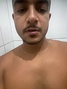 Punhetadele online show from February 24, 2026, 10:43 pm