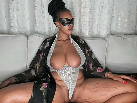 Mamii water online show from December 22, 2025, 6:35 am