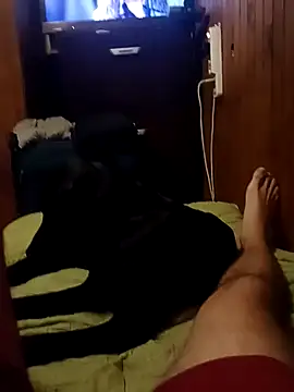 Uruguayo1988 online show from November 25, 2025, 11:59 pm