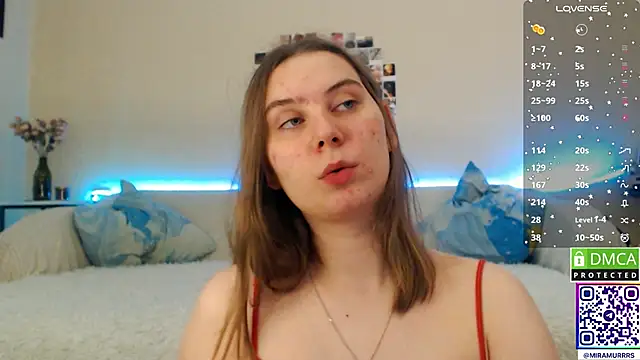 Snapshot of MurrrWorren chatting on February 4, 2025, 4:37 am MurrrWorren online show from February 4, 2025, 4:37 am