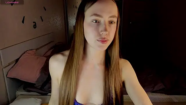 Snapshot of mollyhottestt chatting on February 10, 2025, 1:01 pm mollyhottestt online show from February 10, 2025, 1:01 pm
