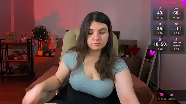 Viola  Shy online show from February 19, 2026, 9:12 pm