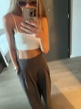 BARBIE 22888 online show from September 13, 2025, 12:38 pm