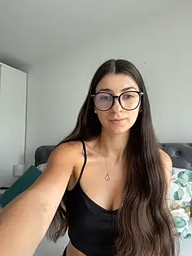 Snapshot of Wildberry_ chatting on June 3, 2026, 2:18 pm Wildberry online show from June 3, 2026, 2:18 pm