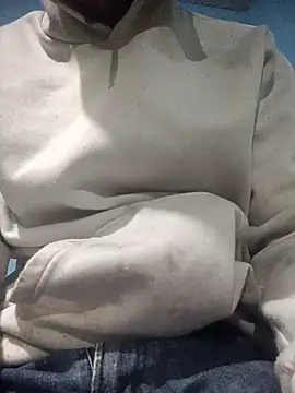 Snapshot of Leonul chatting on December 14, 2025, 11:54 pm Leonul online show from December 14, 2025, 11:54 pm