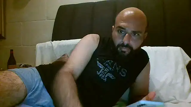 Snapshot of Denisilboss chatting on February 6, 2026, 9:55 pm Denisilboss online show from February 6, 2026, 9:55 pm