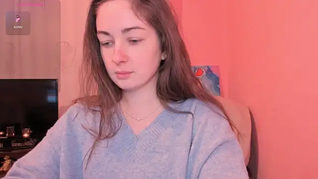 cClandesTina online show from February 13, 2025, 6:05 pm