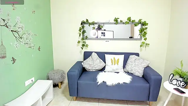 on tefa online show from February 21, 2025, 7:43 pm