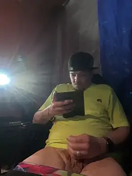 Snapshot of joeycbigcock chatting on March 19, 2025, 12:48 am joeycbigcock online show from March 19, 2025, 12:48 am