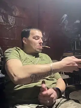 Snapshot of joeycbigcock chatting on March 12, 2025, 12:09 am joeycbigcock online show from March 12, 2025, 12:09 am