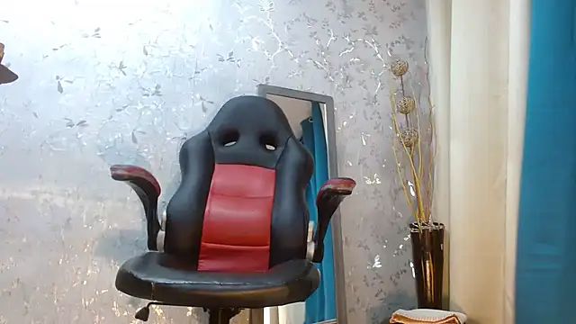 Samantabrown  online show from November 20, 2025, 11:11 am