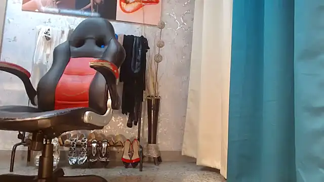 Samantabrown  online show from February 10, 2026, 11:20 am