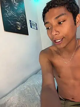 alejo cute online show from May 24, 2026, 3:45 pm