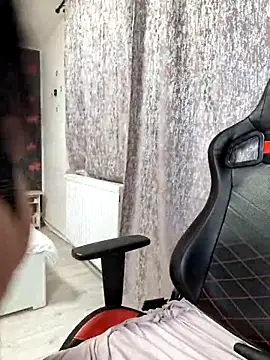 loryyy sexyyy online show from March 20, 2026, 9:05 pm