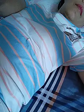 Snapshot of Asian_girl13 chatting on June 28, 2026, 3:13 am Asian girl13 online show from June 28, 2026, 3:13 am