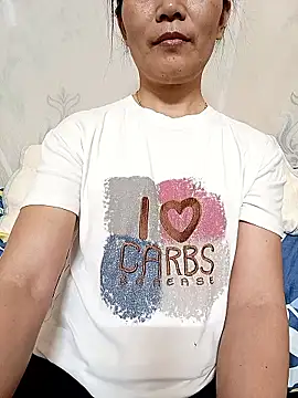 Snapshot of Asian_girl13 chatting on January 18, 2026, 2:42 pm Asian girl13 online show from January 18, 2026, 2:42 pm