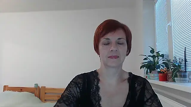 Snapshot of LoraLoraMay chatting on September 8, 2025, 5:01 pm LoraLoraMay online show from September 8, 2025, 5:01 pm
