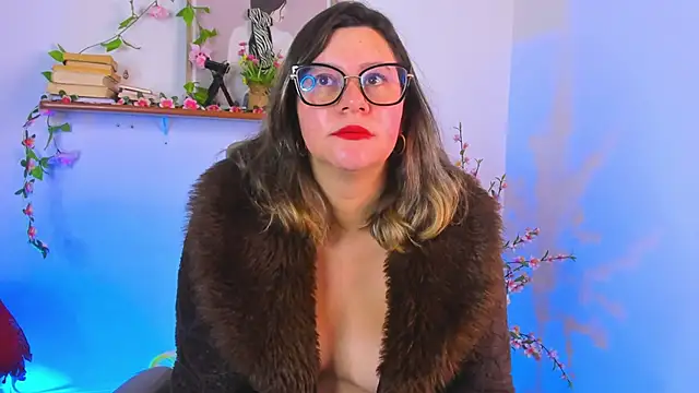 Chanelll Taylorr  online show from February 25, 2026, 11:54 am