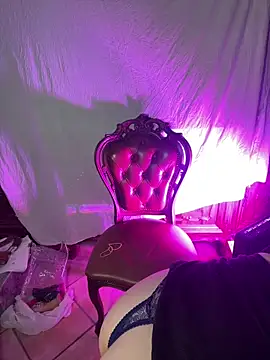 OniricFemme online show from September 29, 2025, 10:26 pm