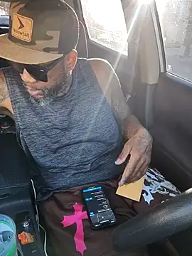 3prettyboy3 online show from November 1, 2025, 11:31 pm