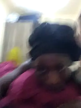 Adaline-Paris online show from February 24, 2026, 5:08 am