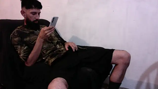 Snapshot of LoretoMx chatting on June 7, 2026, 12:38 am LoretoMx online show from June 7, 2026, 12:38 am