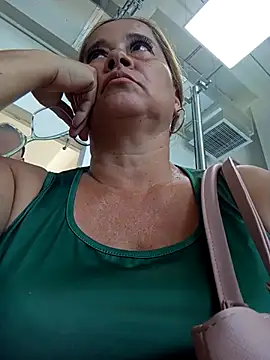 Snapshot of natally_ross21 chatting on September 9, 2025, 1:53 pm natally ross21 online show from September 9, 2025, 1:53 pm